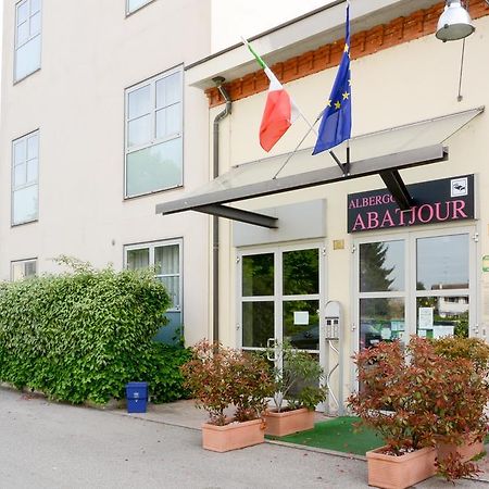 Albergo Meuble Abatjour Мантова Екстериор снимка